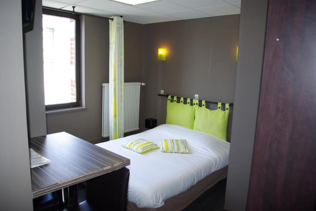 Chic'O Rail Hotel Saint-Omer  Værelse billede